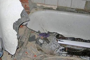 Демонтаж ванны в Рощино